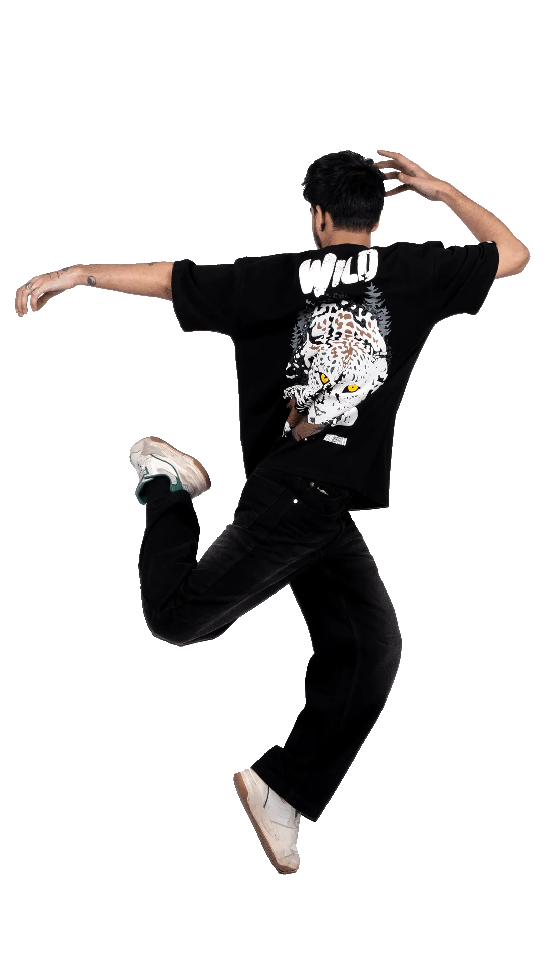 Relaxed fit black streetwear shirt with an edgy animal graphic print, casual alternative style