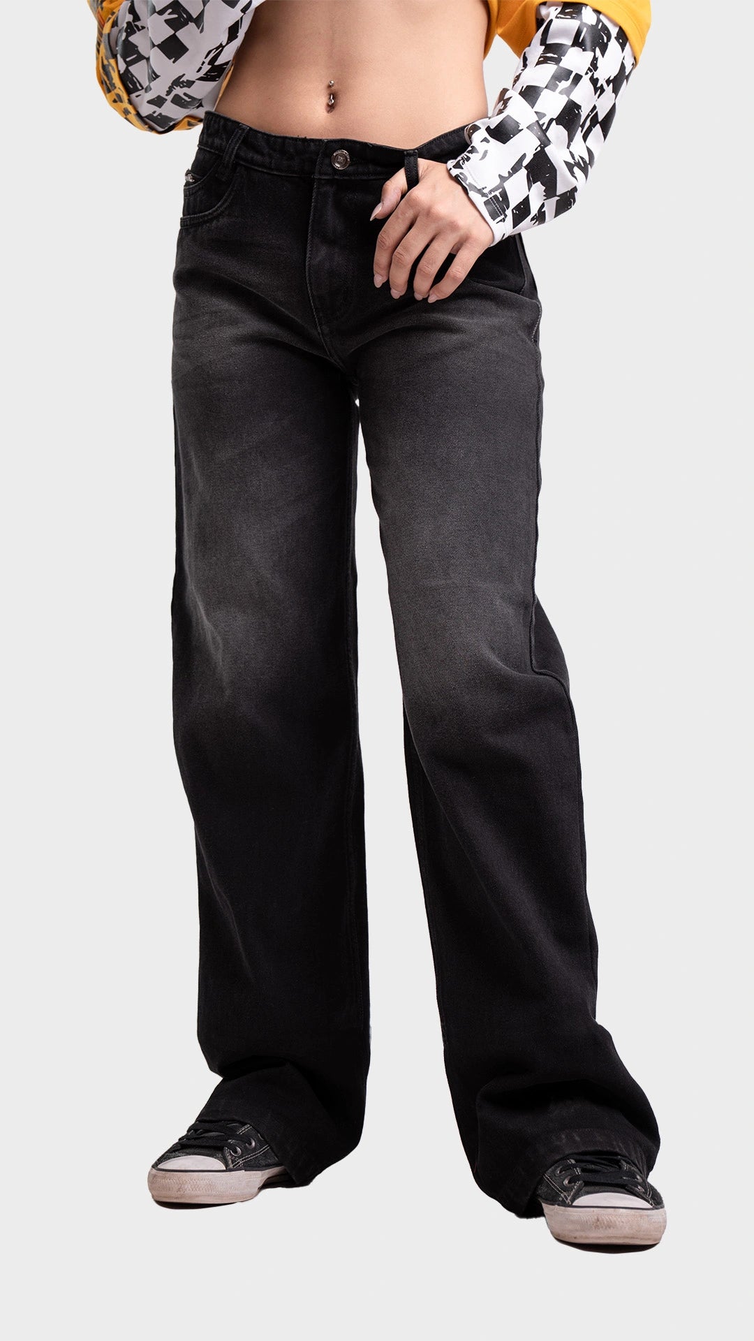 Incroy & Merv women's baggy loose fit drift black denim jeans.